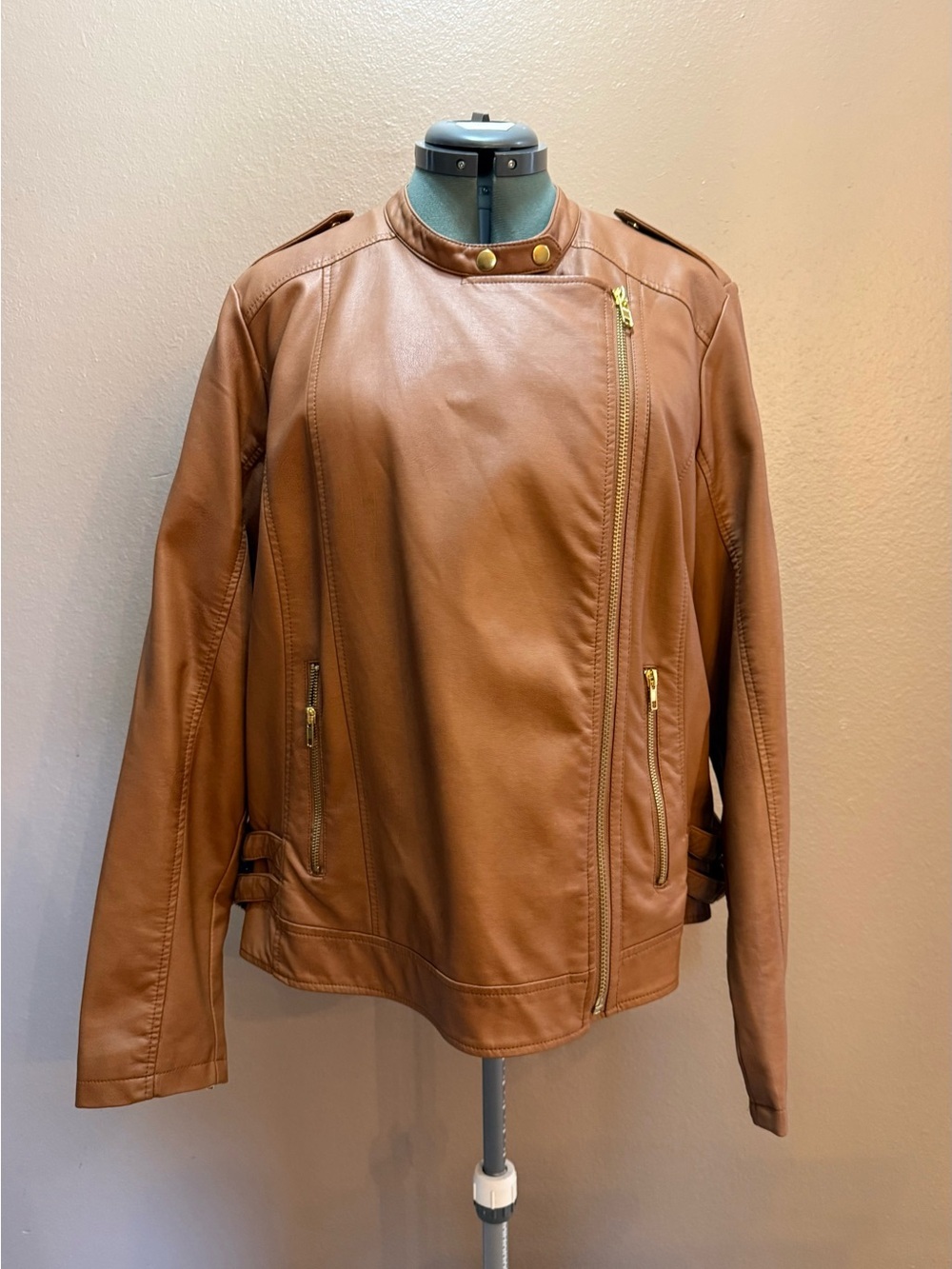 Lane Bryant Camel Faux Leather Moto Jacket Gold Zip Plus Size 22/24